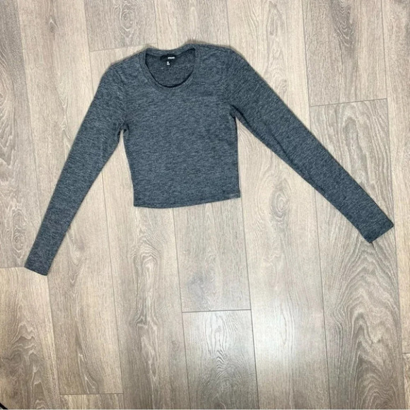 Aritzia Wilfred Free Georgia Top Cropped Long Sleeve T-Shirt Dark Grey Size XS - Picture 2 of 13